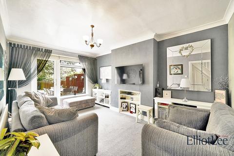 126 Waverley Road, Harrow, HA2 9RE