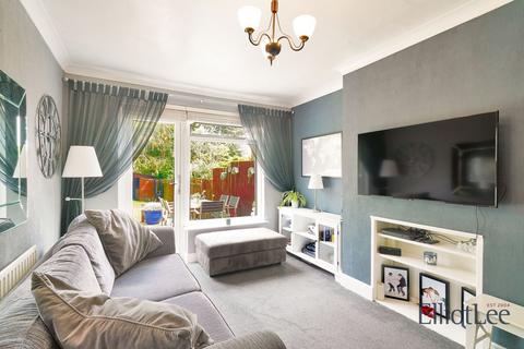 126 Waverley Road, Harrow, HA2 9RE
