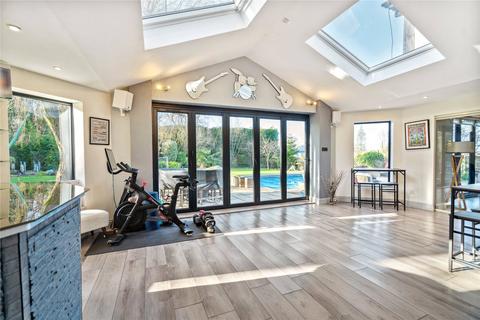 undefined, Warren Lane, Stanmore, Middlesex, HA7