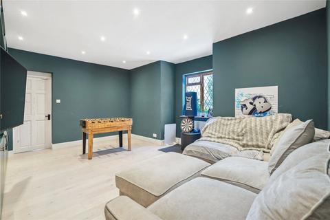 undefined, Warren Lane, Stanmore, Middlesex, HA7