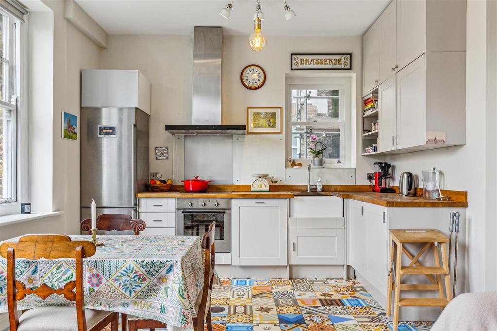 Arlington Park Mansions, W4 - FOR SALE