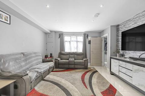 undefined, Laytons Lane, Sunbury-On-Thames TW16