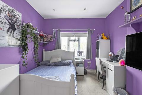 undefined, Laytons Lane, Sunbury-On-Thames TW16