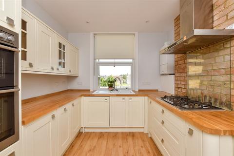 2 bedroom apartment for sale, St. Peter's Road, Broadstairs, Kent