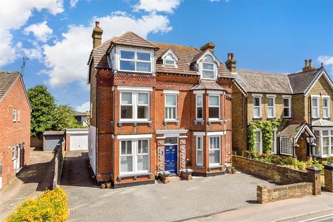 2 bedroom apartment for sale, 8 St. Peter's Road, Broadstairs CT10