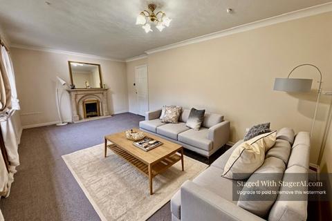 3 bedroom detached house for sale, Belper Road, Derbyshire DE7