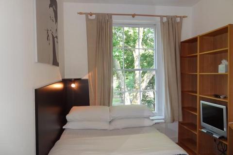undefined, Cartwright Gardens, Bloomsbury, London, WC1H