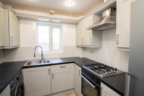 3 bedroom terraced house to rent, Forest Gate, Newcastle Upon Tyne