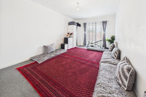 1 bedroom apartment to rent, Meadfield Road, Meadfield Road, Langley, Berkshire, SL3