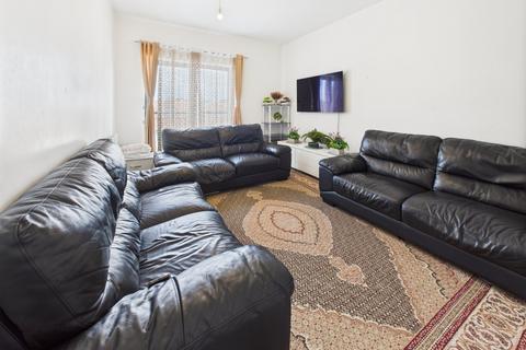 1 bedroom apartment to rent, Meadfield Road, Meadfield Road, Langley, Berkshire, SL3