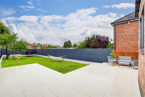 undefined, Eastdale Road, Bakersfield NG3