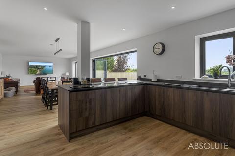 undefined, Beechfield Avenue, Torquay, TQ2