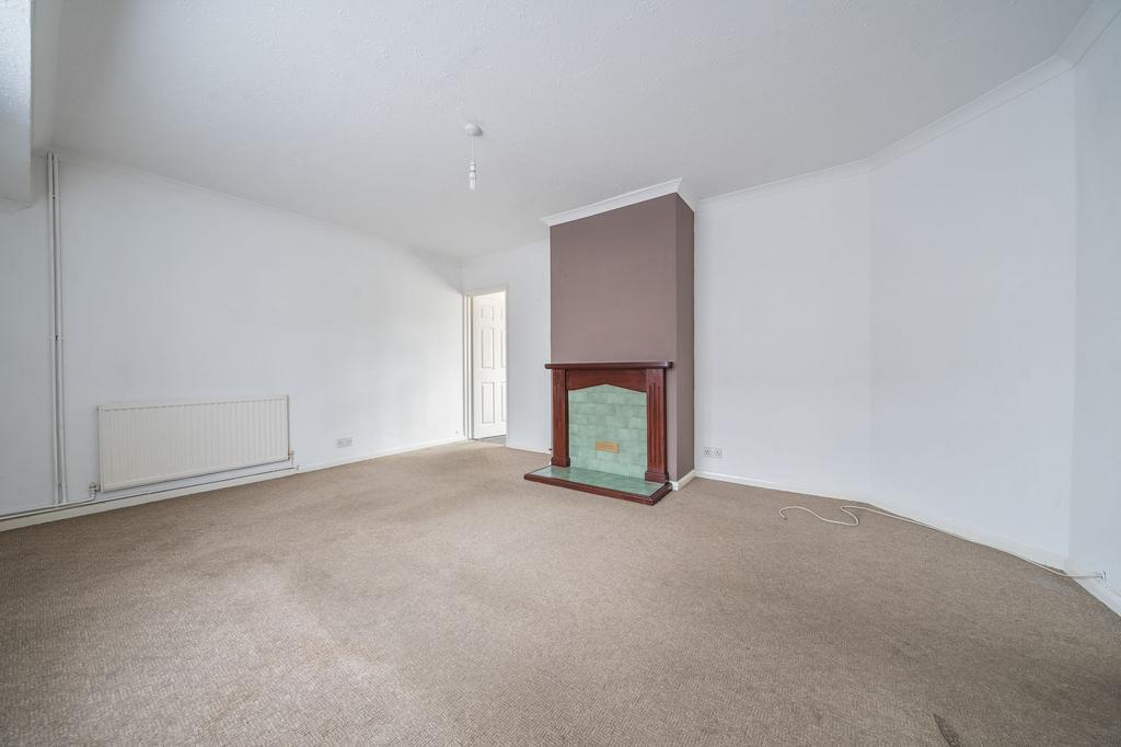 Living Room (2)