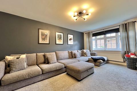 5 Capstan Close, Fleetwood, FY7 6FN