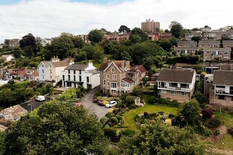 2 bedroom flat for sale, Cabot Court, Bristol BS20