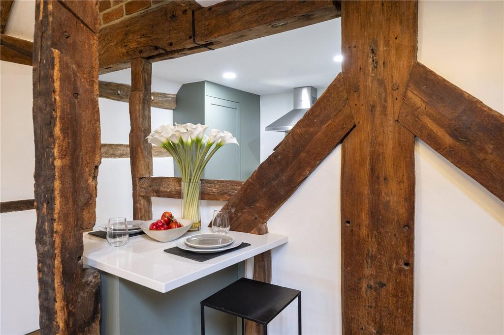 Breakfast Bar