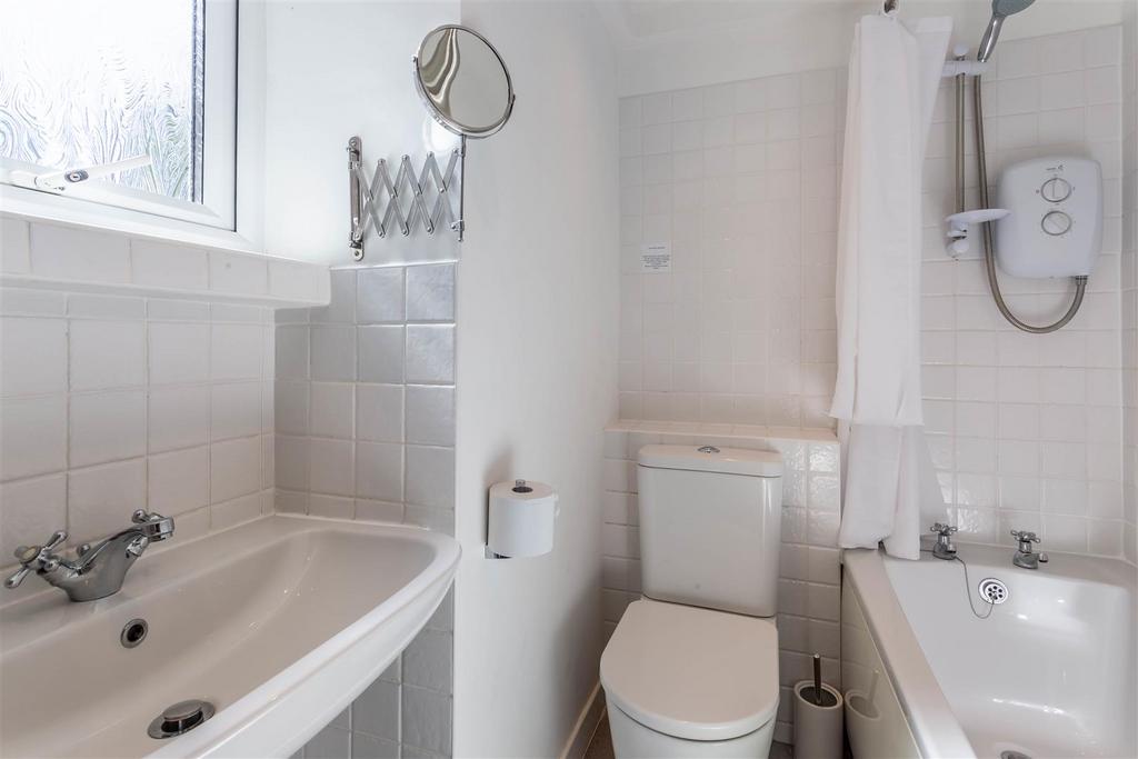Vesta bathroom