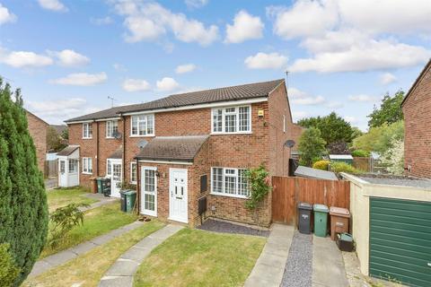 2 bedroom end of terrace house for sale, Fallowfield Way, Smallfield, Surrey