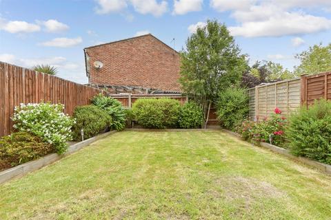 2 bedroom end of terrace house for sale, Fallowfield Way, Smallfield, Surrey