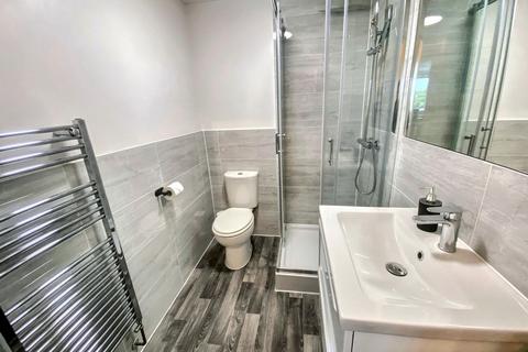 1 bedroom flat for sale, Winton