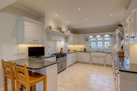 7 bedroom detached house for sale, Churchway, Haddenham