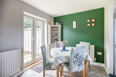 3 bedroom terraced house for sale, Minot Close, Malmesbury, SN16