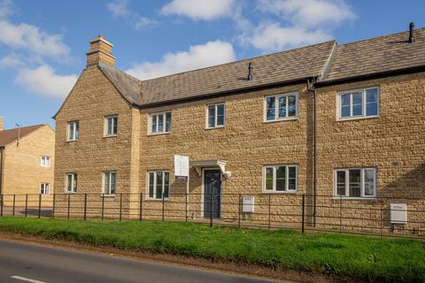 3 bedroom terraced house for sale, Minot Close, Malmesbury, SN16