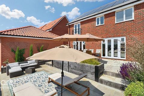 4 bedroom detached house for sale, Wardle Close, Brantham, Manningtree, Essex