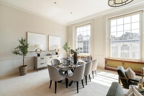 3 bedroom flat for sale, Hill Street, Mayfair, London, W1J