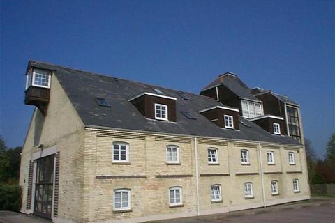 2 bedroom flat to rent, The Maltings, Ashwell