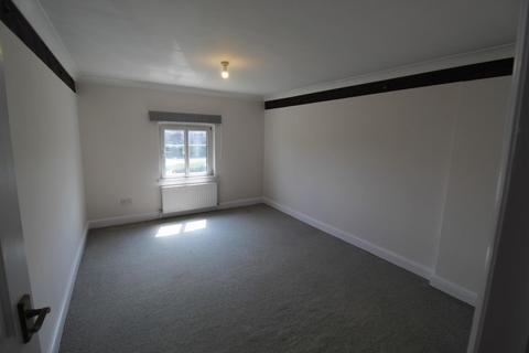 2 bedroom flat to rent, The Maltings, Ashwell