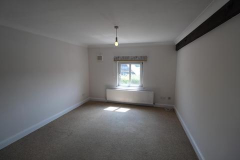 2 bedroom flat to rent, The Maltings, Ashwell