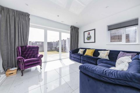 3 bedroom semi-detached house for sale, Daniel Place, Hendon NW4