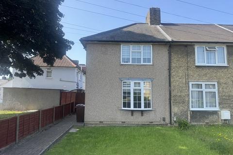 2 bedroom semi-detached house to rent, Babington Road, Dagenham