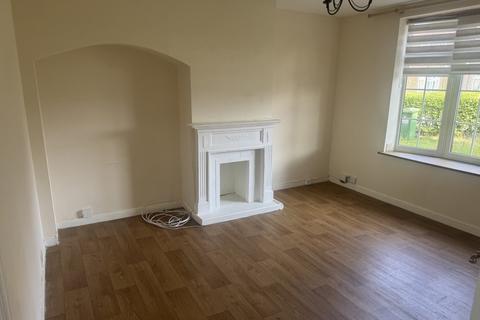 2 bedroom semi-detached house to rent, Babington Road, Dagenham