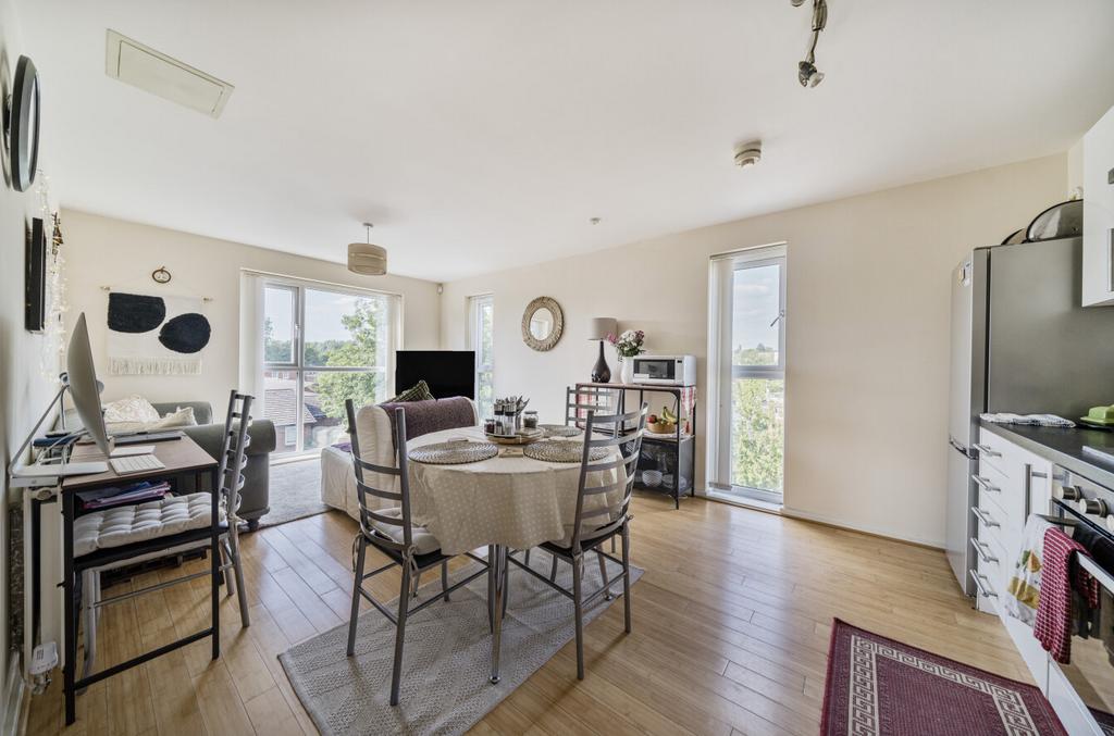 1309200-8-6849aff...