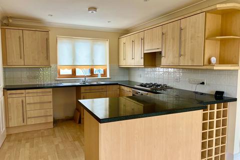 9 Browning Close, St Columb, TR9 6TU