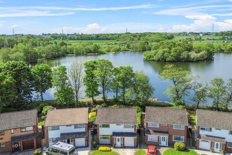 Spinney Green, Eccleston, WA10