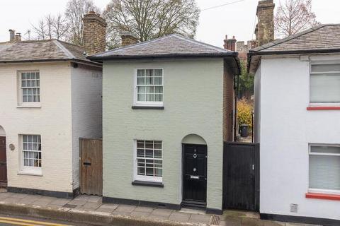 undefined, St. Peters Place