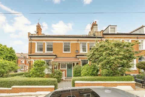 Veronica Road, London SW17