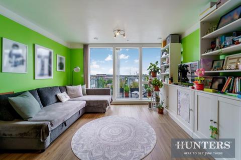 1 bedroom apartment for sale, Ealing Road, Brentford, TW8