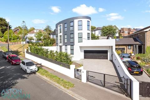 Hove, East Sussex BN3