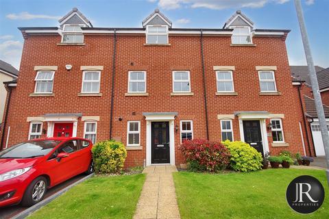 4 bedroom terraced house for sale, Lupin Drive, Huntington WS12