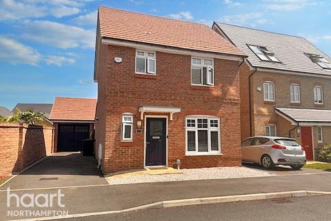 3 bedroom detached house for sale, Farmyard Close, NORTHAMPTON