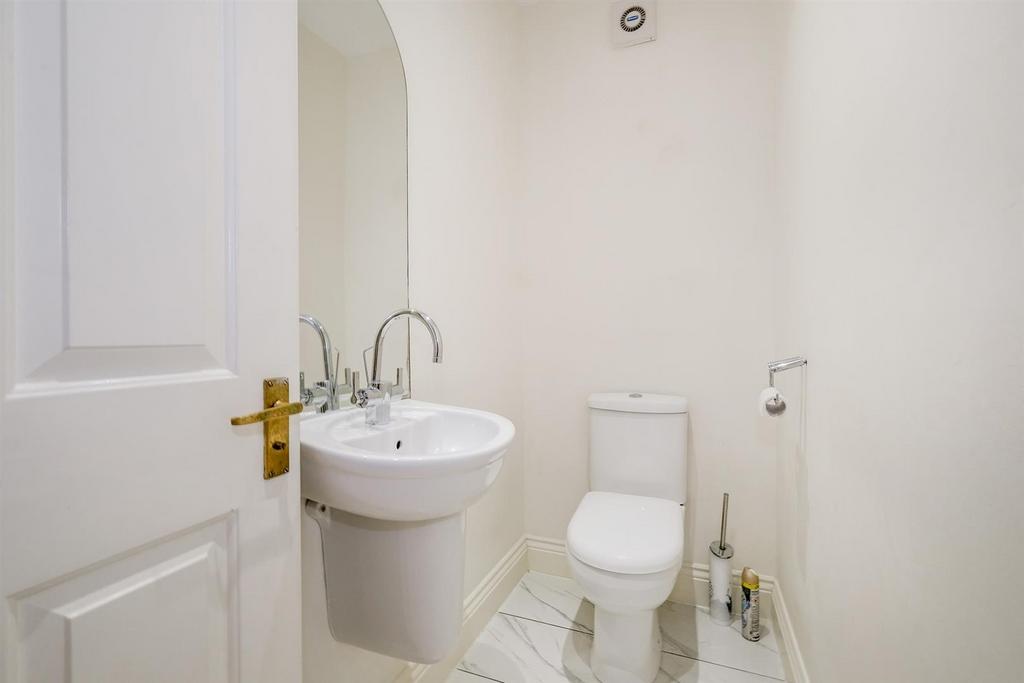 54 cowslip road-5 web.jpg