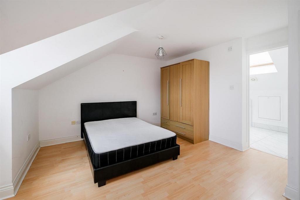 54 cowslip road-30 web.jpg