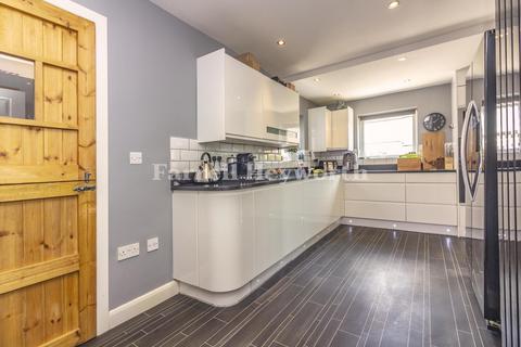 3 bedroom house for sale, Carlyle Grove, Morecambe LA4