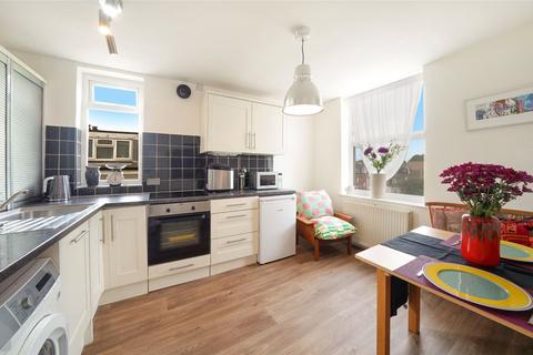 1 bedroom apartment for sale, Camden Road, London, N7