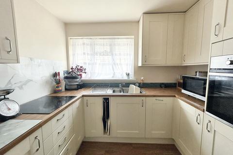 undefined, Waltons Avenue, Holbury, SO45