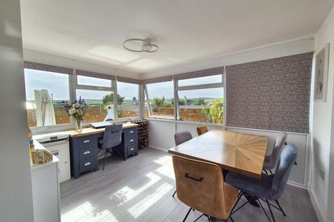1 Tregunna Close, Porthleven, Helston, TR13 9LW